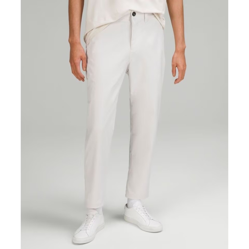 Lululemon Relaxed Tapered Trouser Pants‎ in Bone Men 36x27.5 Cropped Casual